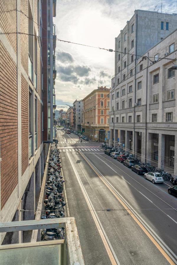 Astoria Comfort Rooms Болонья Экстерьер фото
