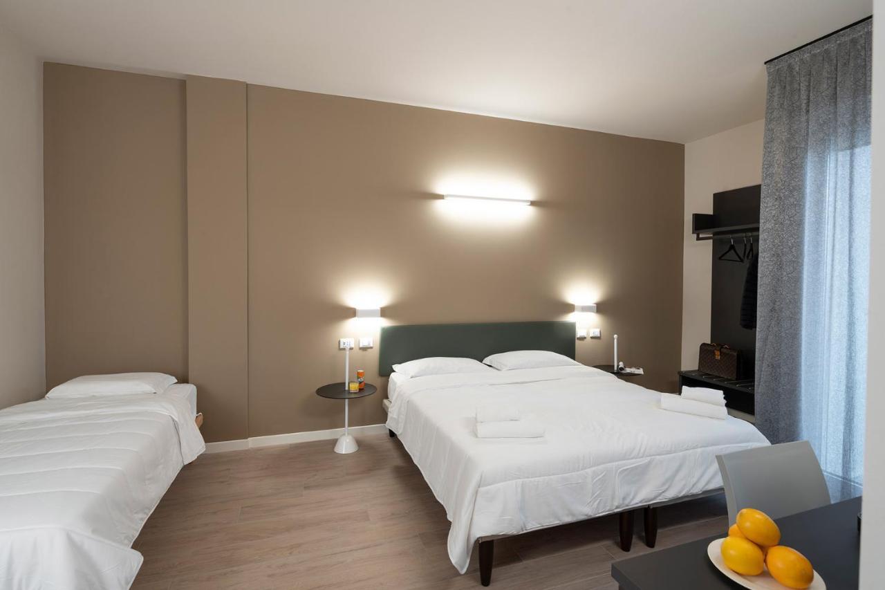 Astoria Comfort Rooms Болонья Экстерьер фото